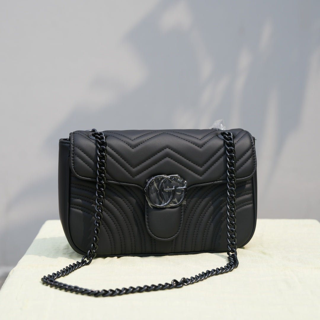 CARIÑOGu©©i - MARMONT SMALL SHOULDER - BLACKCARIÑO