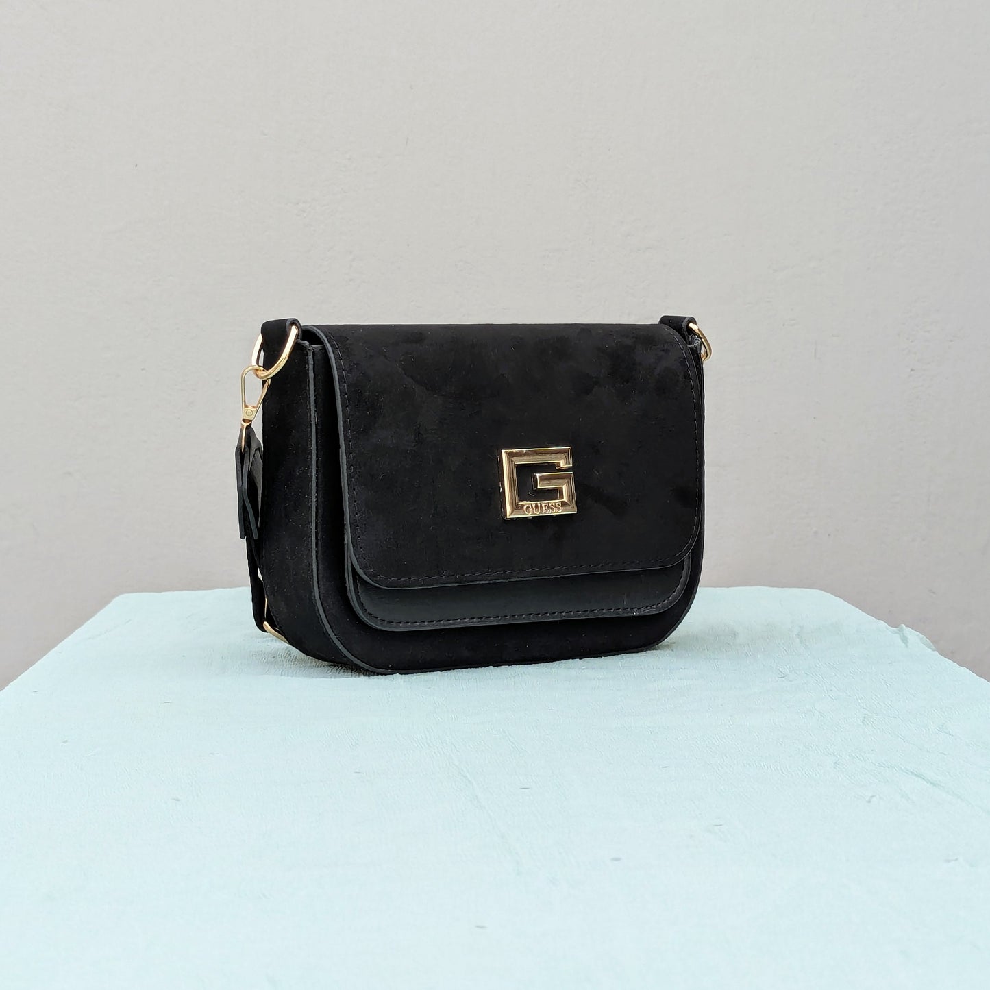 Guess [Inspired] Crossbody Bag - Black