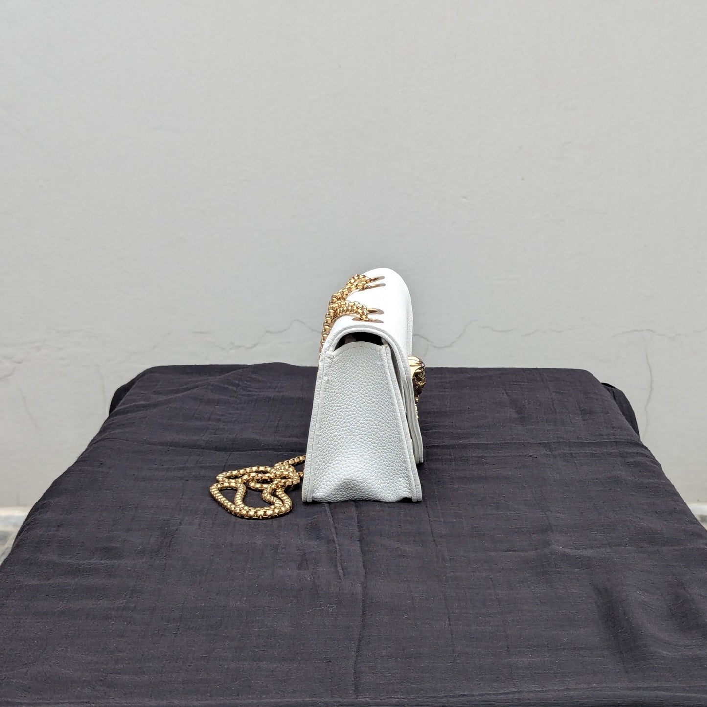 CARIÑO​VERSA©E LA MEDU🆂A ENVELOP CLUTCH - WhiteCARIÑO